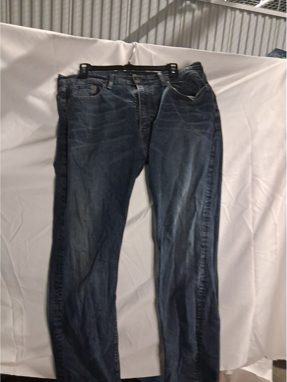 Levi's Jeans 505 36x32 Straight Leg Denim Casual Everyday Classic Durable K2